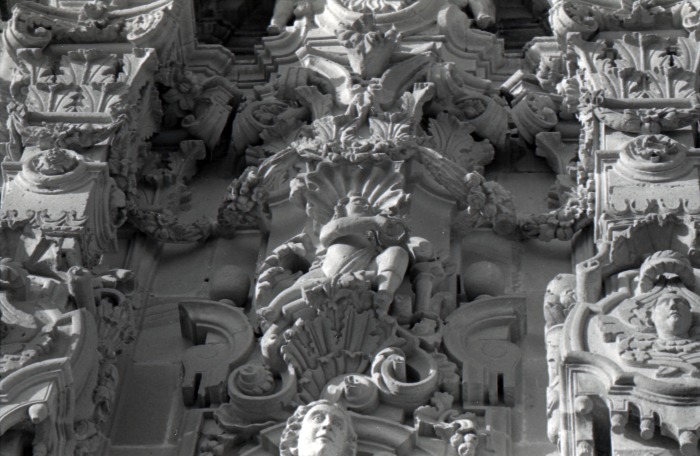 Templo de Guadalupe. Portada