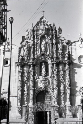 Templo de Guadalupe. Portada