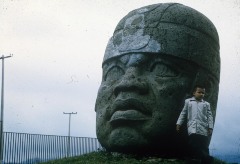 CABEZA 1, MONUMENTO 1