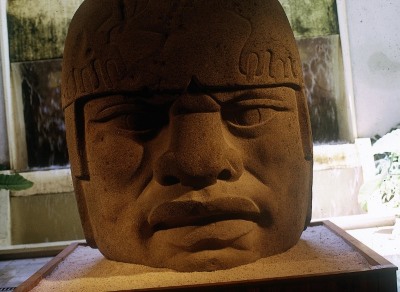CABEZA 5, MONUMENTO 5