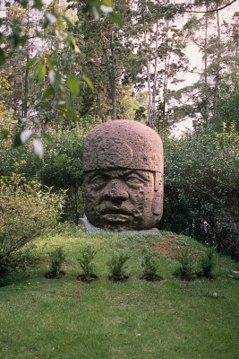 CABEZA 2, MONUMENTO 2