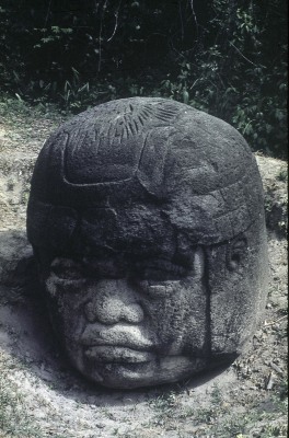 MONUMENTO 1, CABEZA