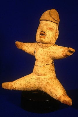 FIGURA SEDENTE