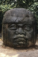 MONUMENTO 1, CABEZA