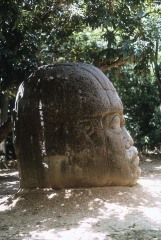 MONUMENTO 1, CABEZA