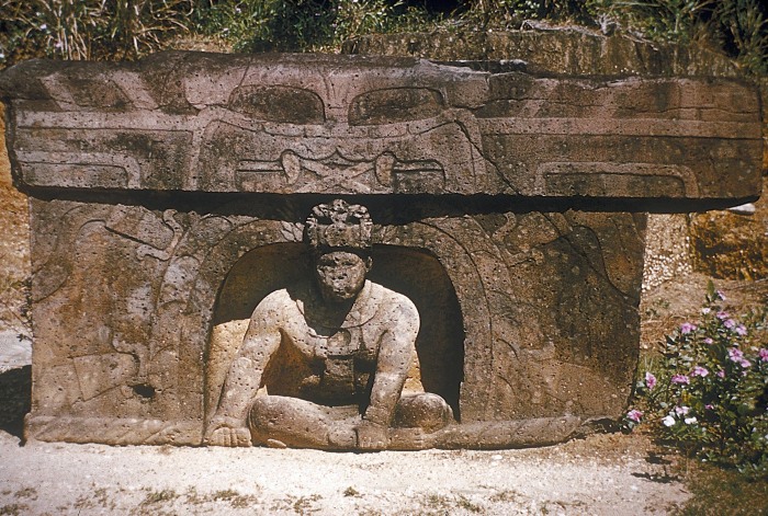 ALTAR 4