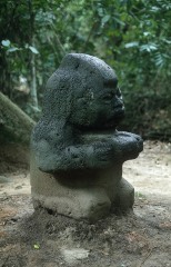 MONUMENTO 5, LA ABUELA