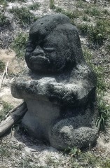 MONUMENTO 5, LA ABUELA