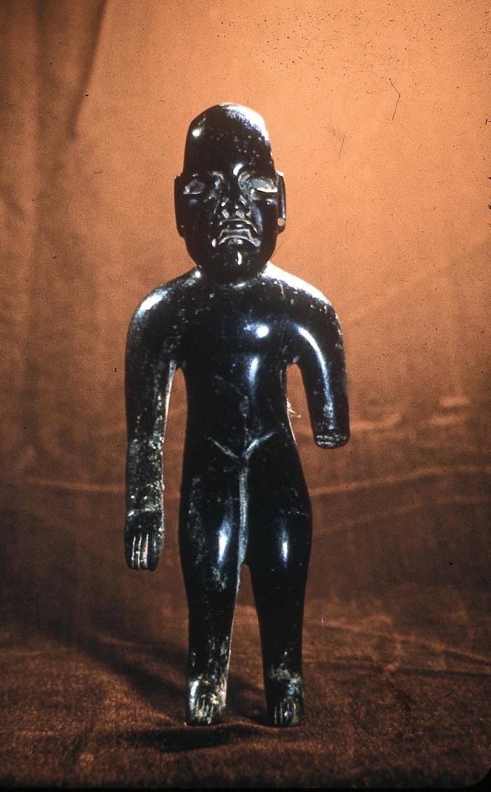 FIGURA ANTROPOMORFA