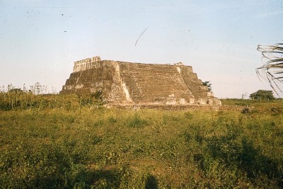 TEMPLO DE LAS CHIMENEAS