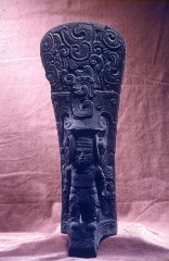 PALMA CON FIGURA ANTROPOMORFA