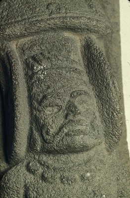 PALMA CON FIGURA ANTROPOMORFA