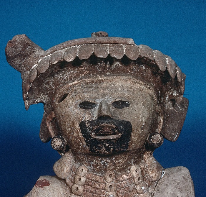 FIGURA FEMENINA