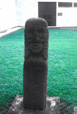 ESCULTURA ANTROPOMORFA