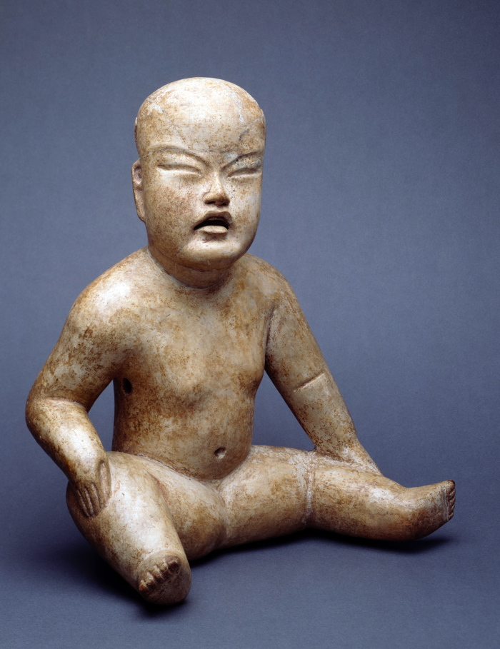 Figurilla antropomorfa estilo baby face