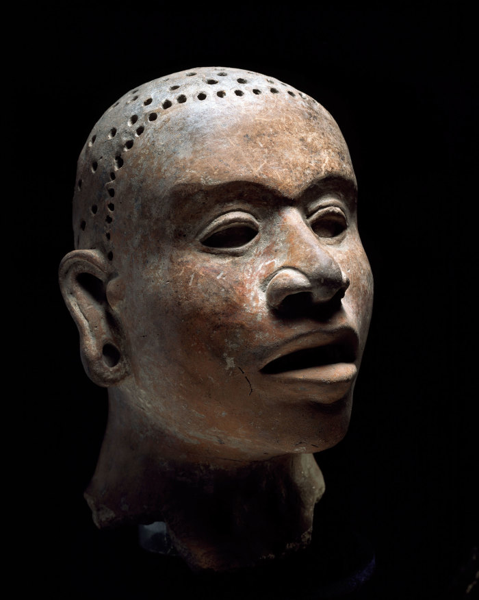 Fragmento de escultura (cabeza)