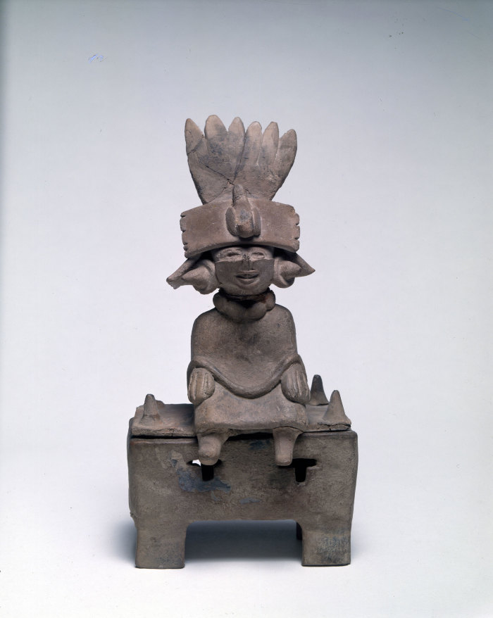 figurilla con Máscara