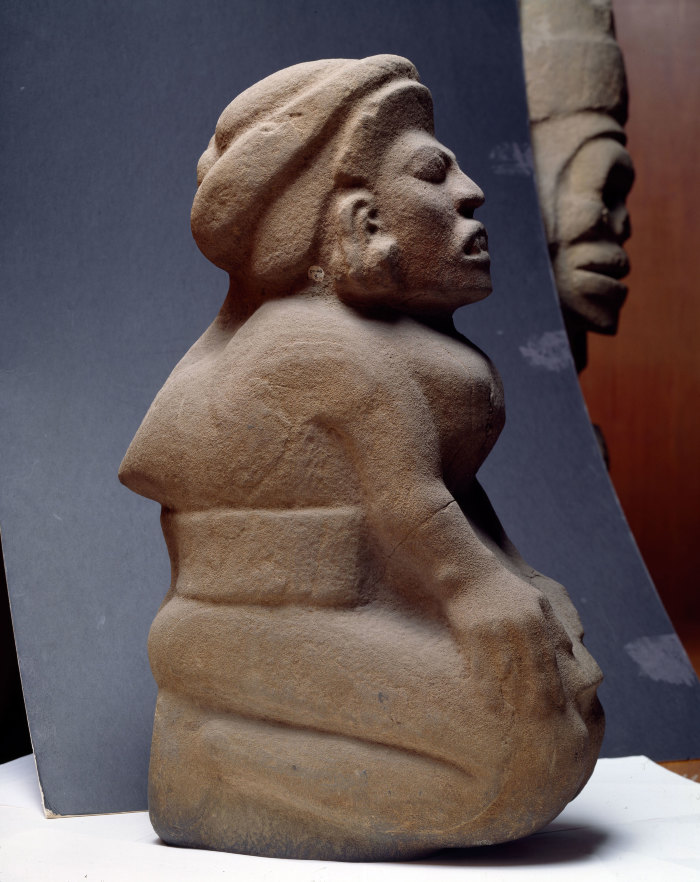 Mujer Jorobada