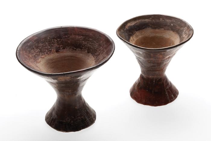 Lote de dos copas con soporte de pedestal