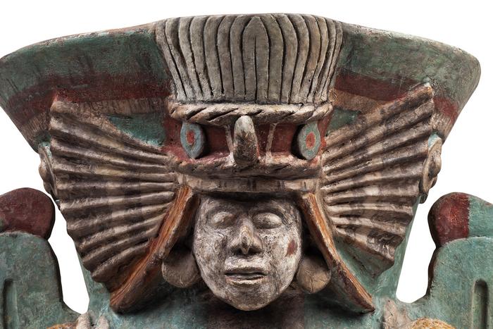 Detalle de brasero de cerámica policromado 
