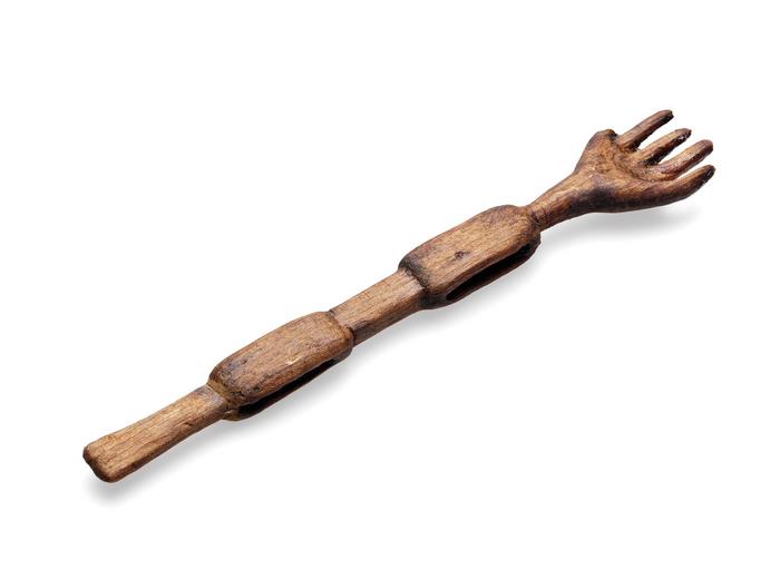 Mano de madera