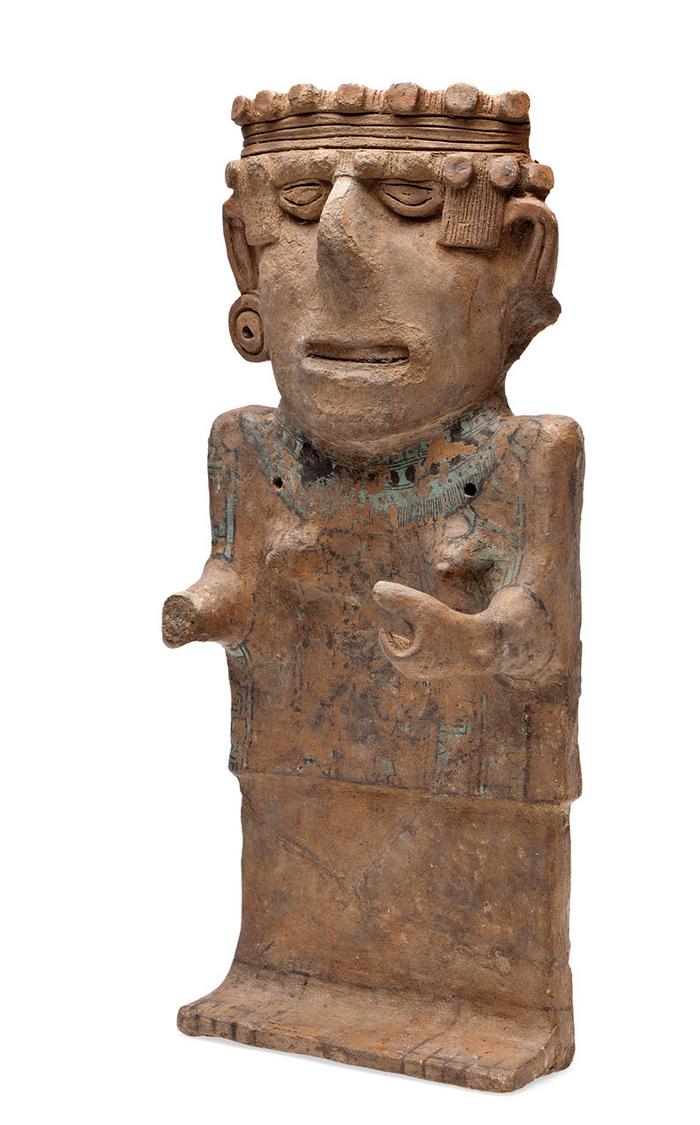 Escultura de cerámica del tipo galleta de Chalchiuhtlicue 