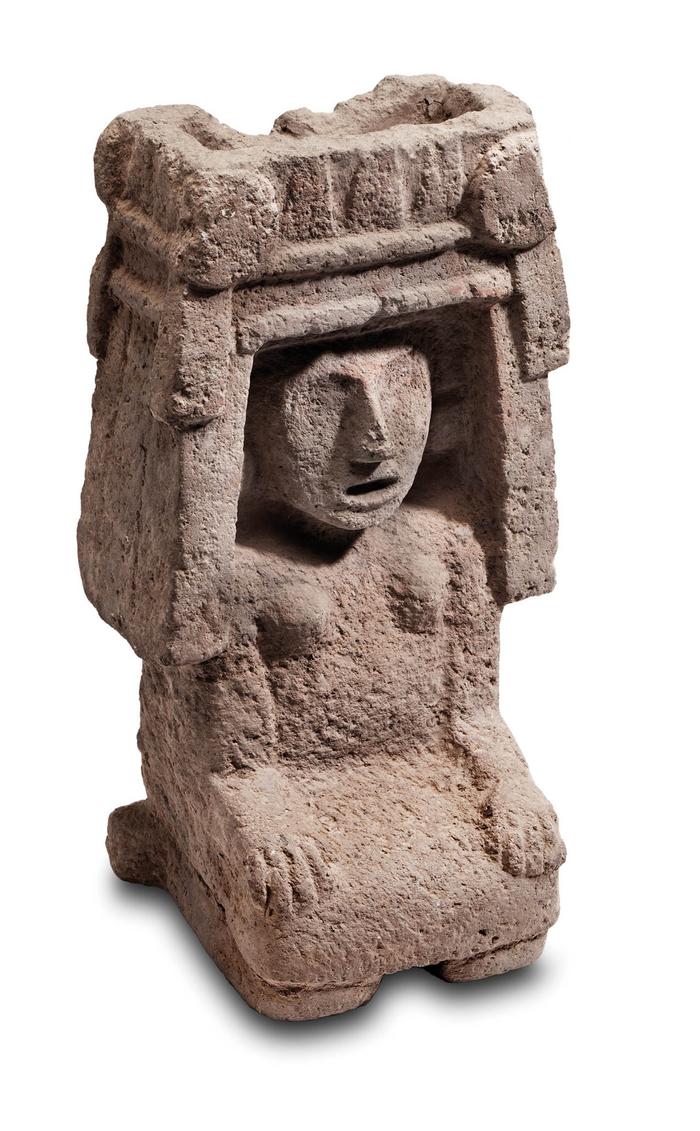 Escultura de Chicomecoatl