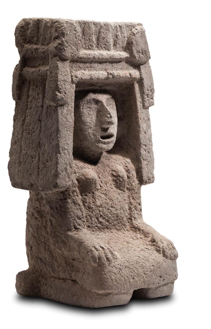 Escultura de Chicomecoatl