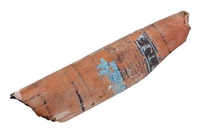 Fragmento de mango de sahumador con decoración policroma