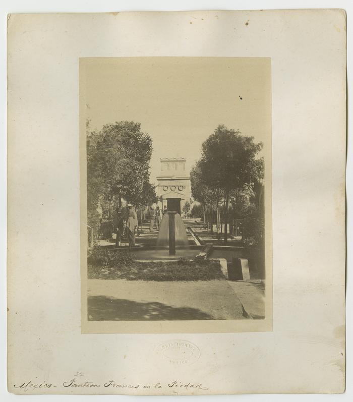 México. Panteón Francés en La Piedad.