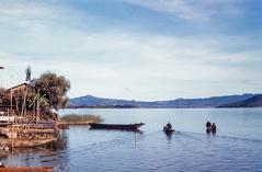 PAISAJE DE LAGO