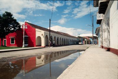 Casa Habitación con portales