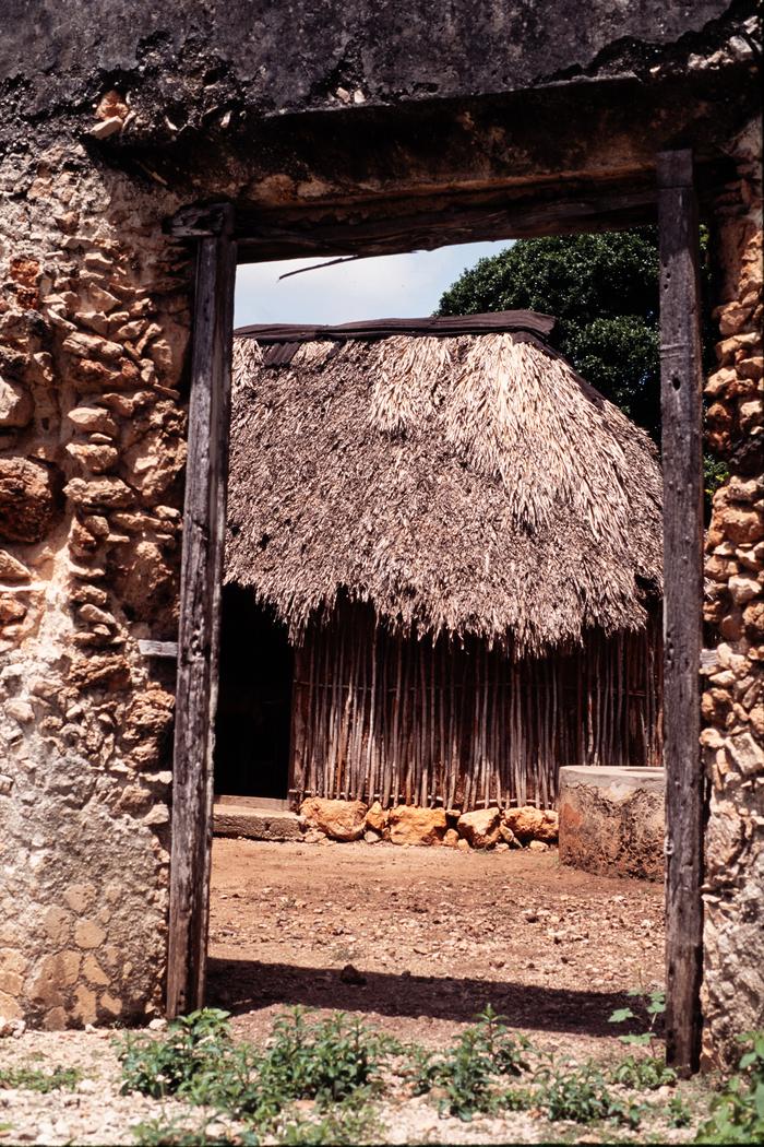 CASA MAYA