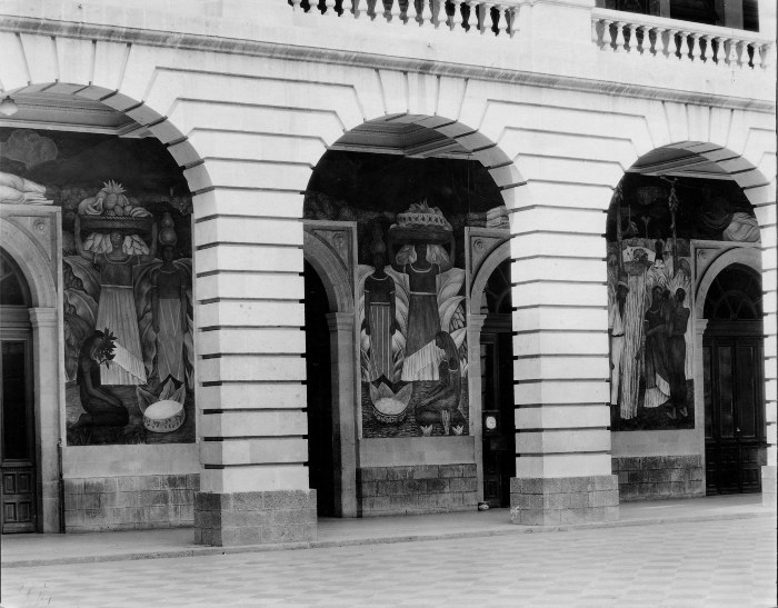 Arcadas y murales del Patio del trabajo, Edificio de la Secretaria de Educación Pública