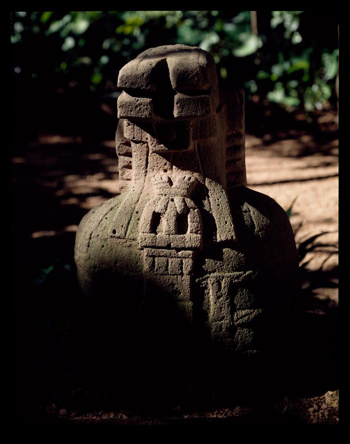 Figura sedente