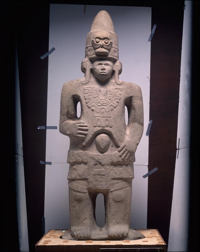 Sacerdote de El Naranjo