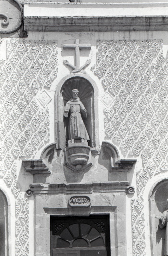 Capilla de la Tercera Orden. Portada