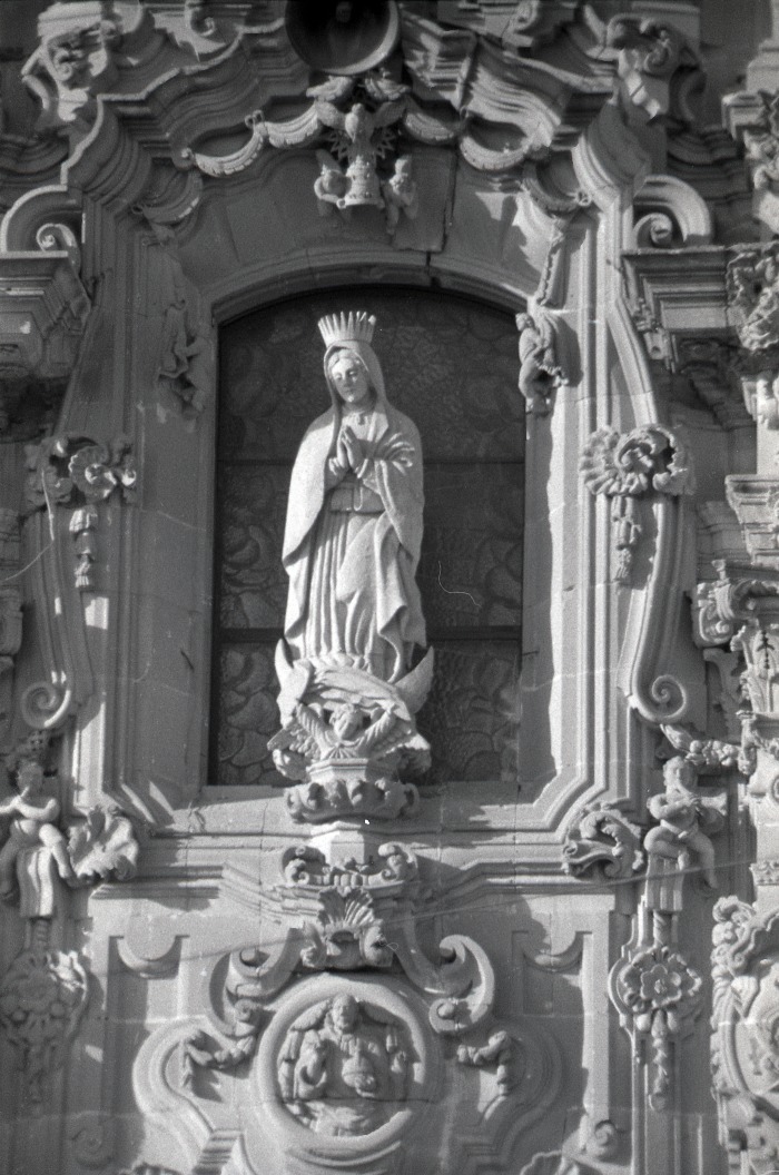 Templo de Guadalupe. Portada