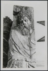 Relieve con Apóstol. Antiguo retablo de Yuririapúndaro, Guanajuato.